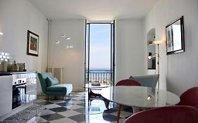 Le Grand Hotel Prestigieux et Unique, Vue Mer