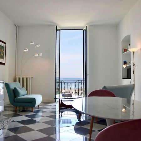 Le Grand Hotel Prestigieux et Unique, Vue Mer Menton Extérieur photo